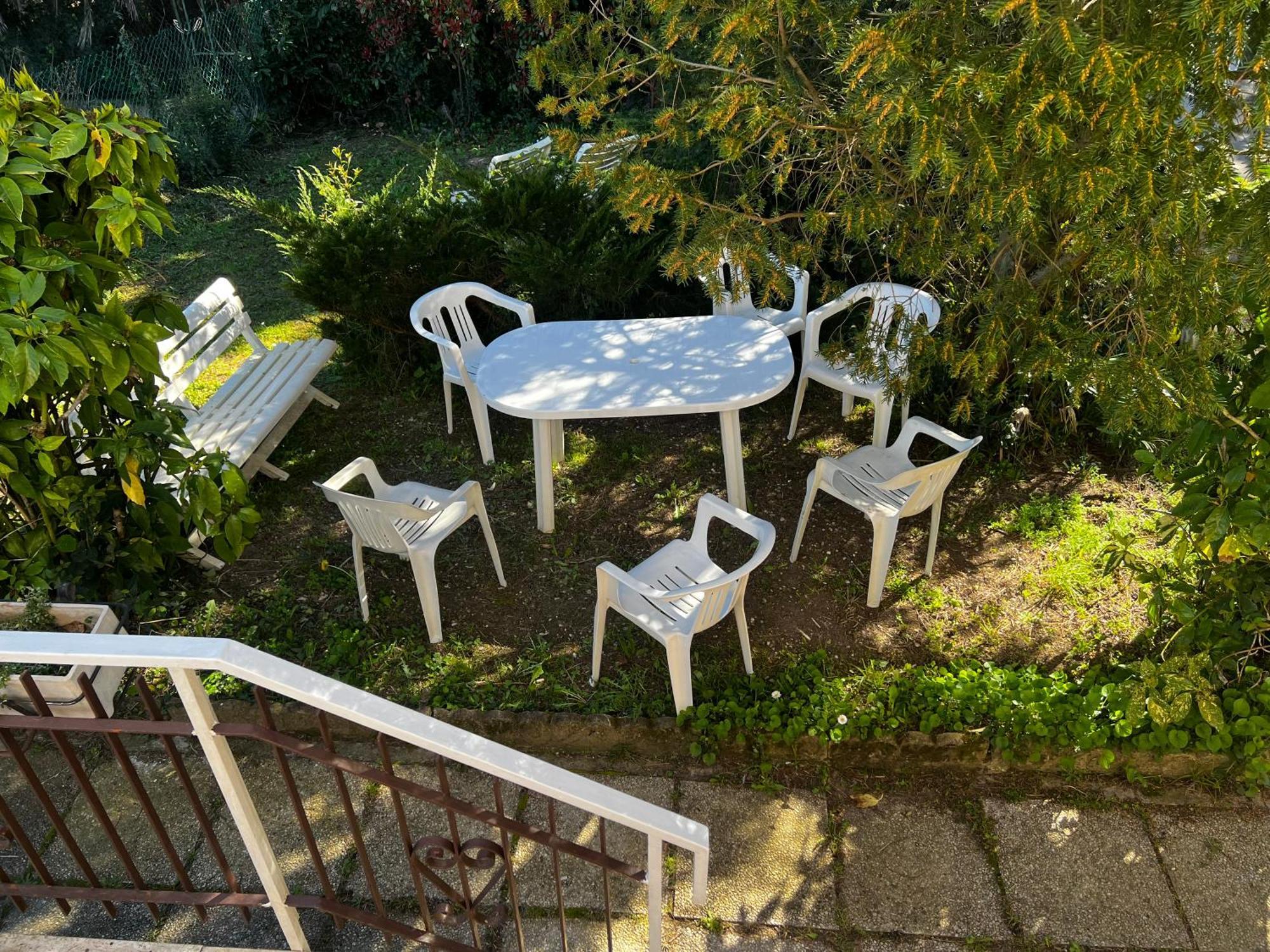Egles - Con Giardino A Villa Lignano Sabbiadoro