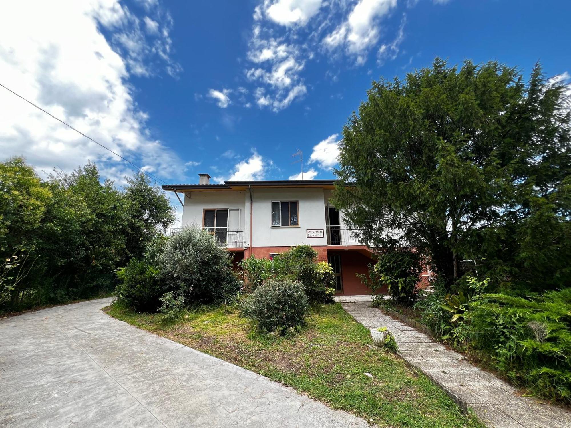 Villa Egles - Con Giardino A