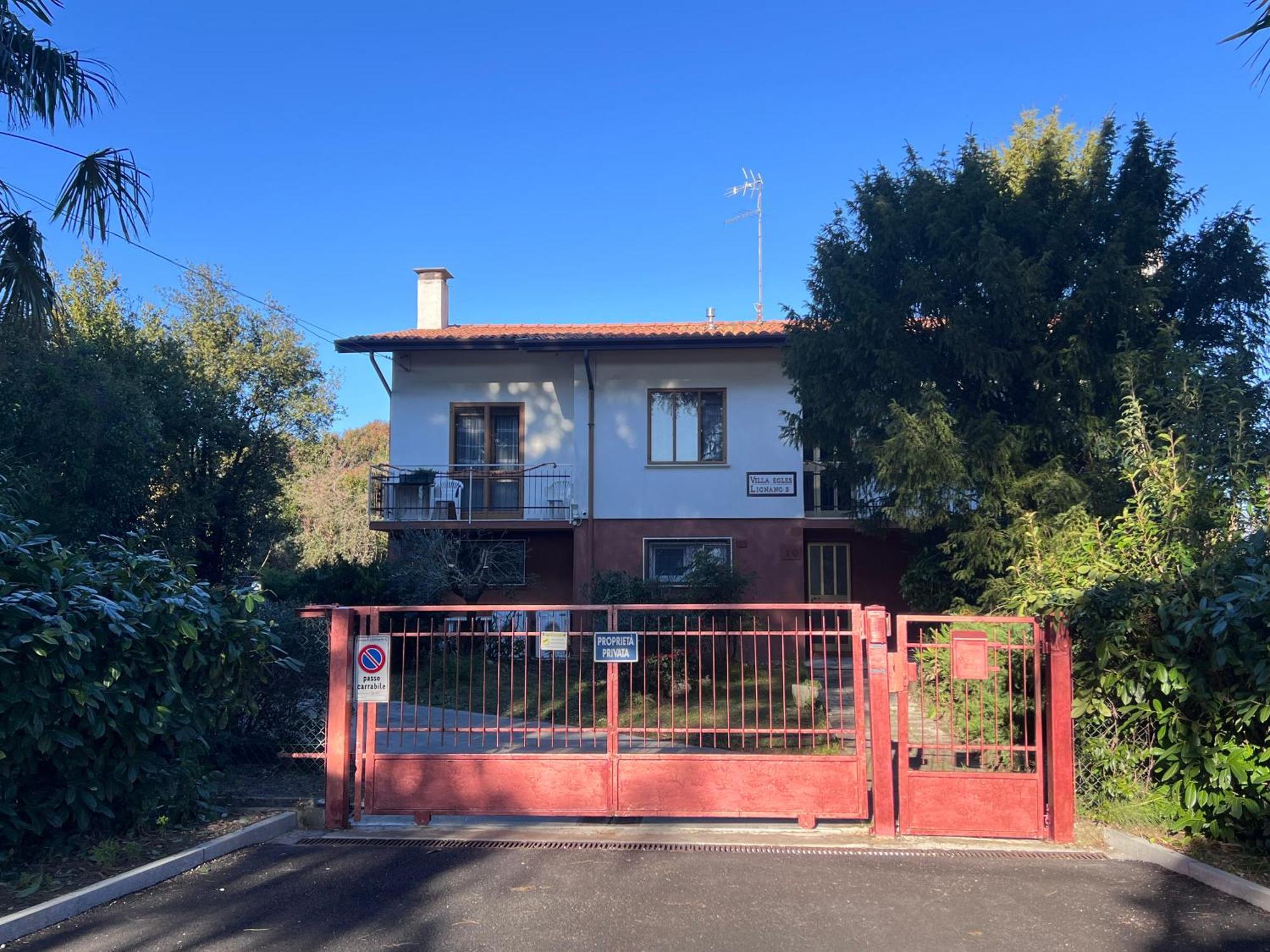 Egles - Con Giardino A Villa *